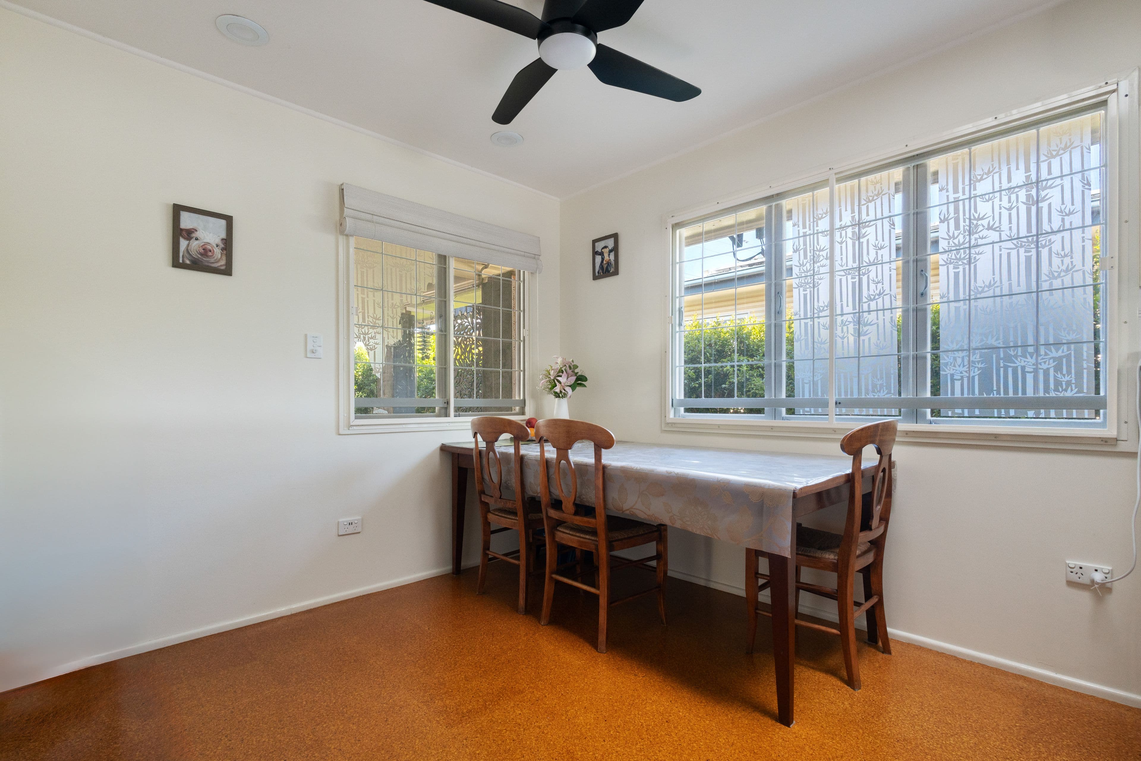29 Yanderra Avenue, Arana Hills QLD 4054, Arana Hills - Thumbnail 4