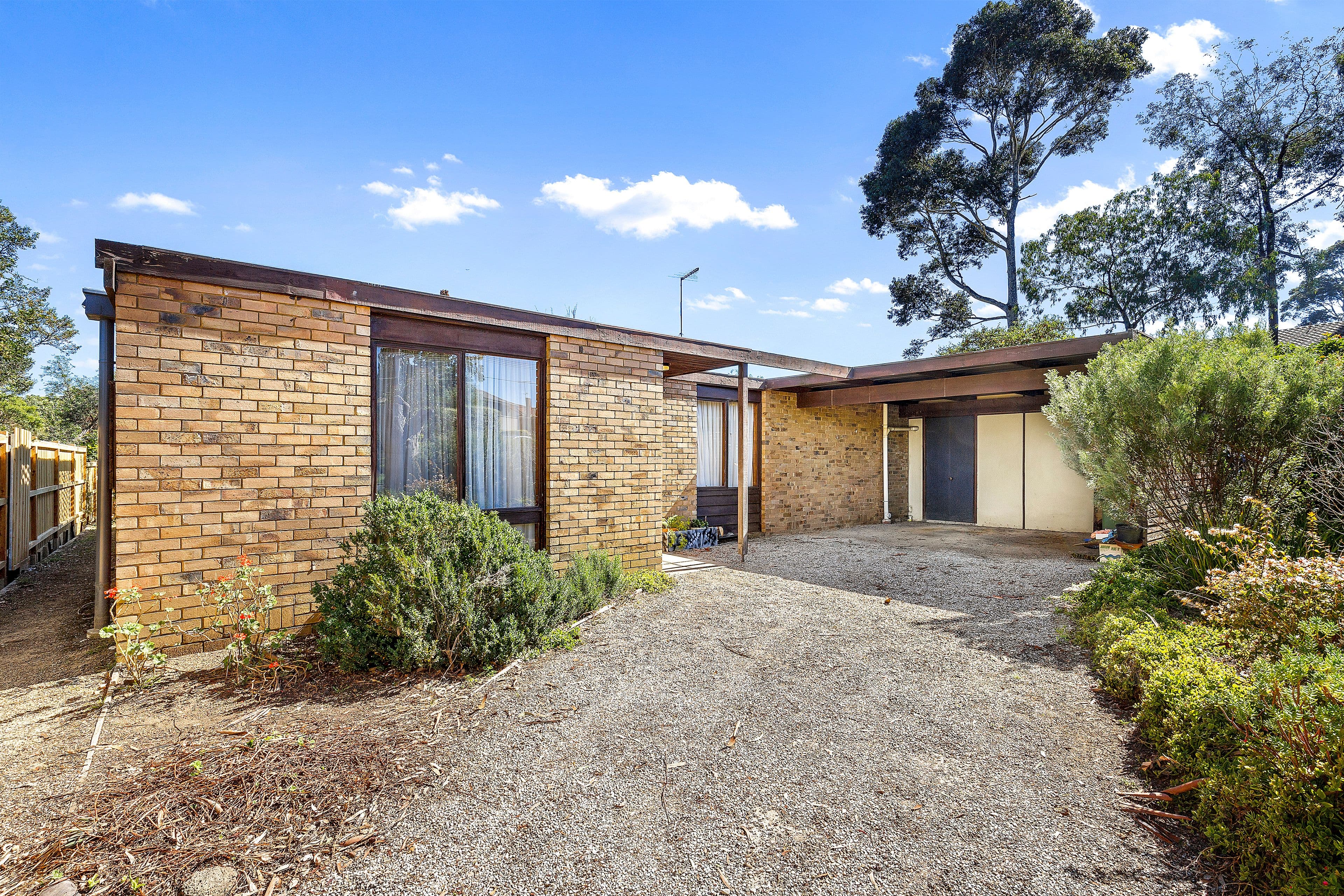 35 Finlayson Street, Rosanna VIC 3084, Rosanna - Thumbnail 2