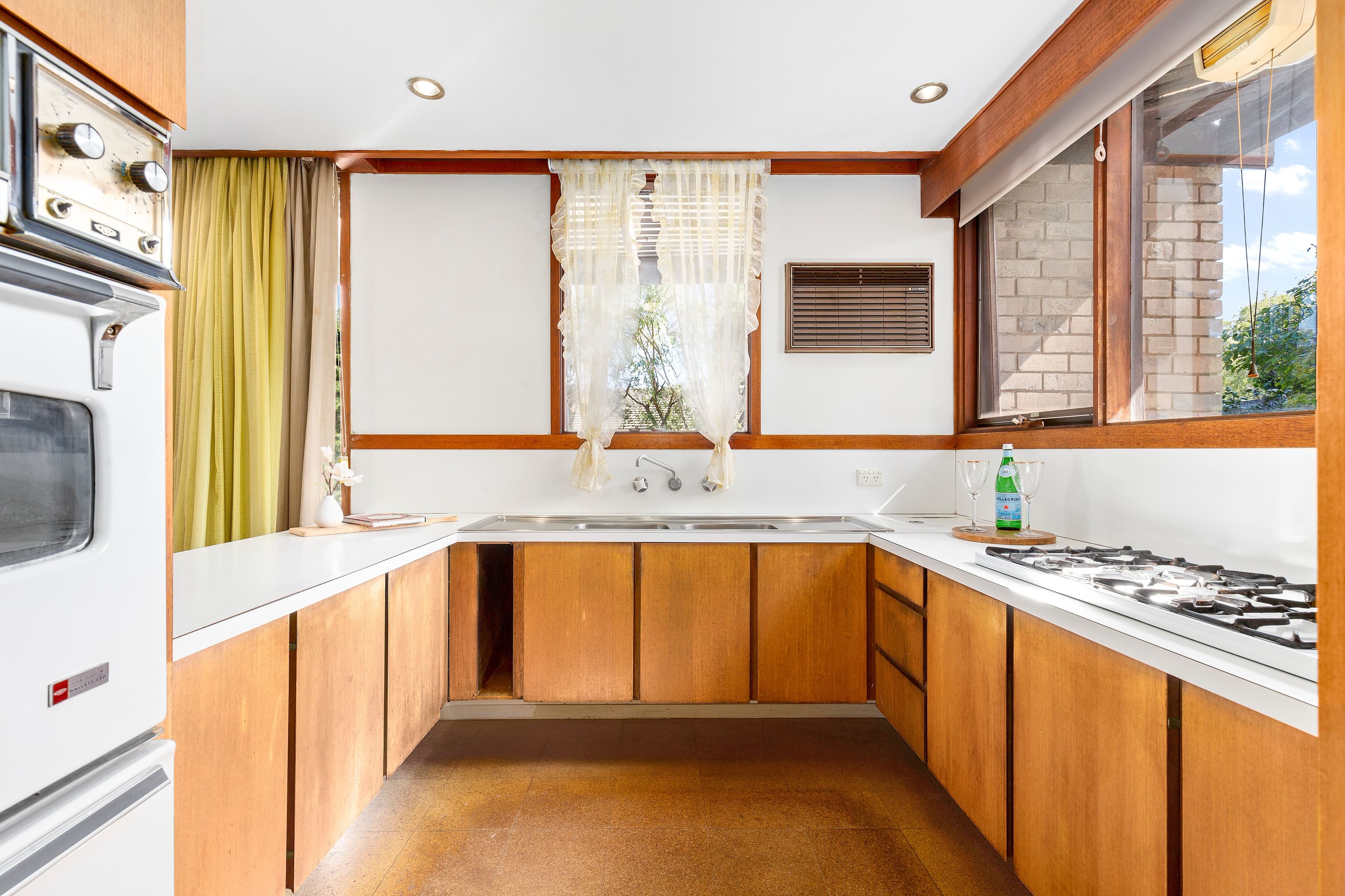 35 Finlayson Street, Rosanna VIC 3084, Rosanna - Thumbnail 4