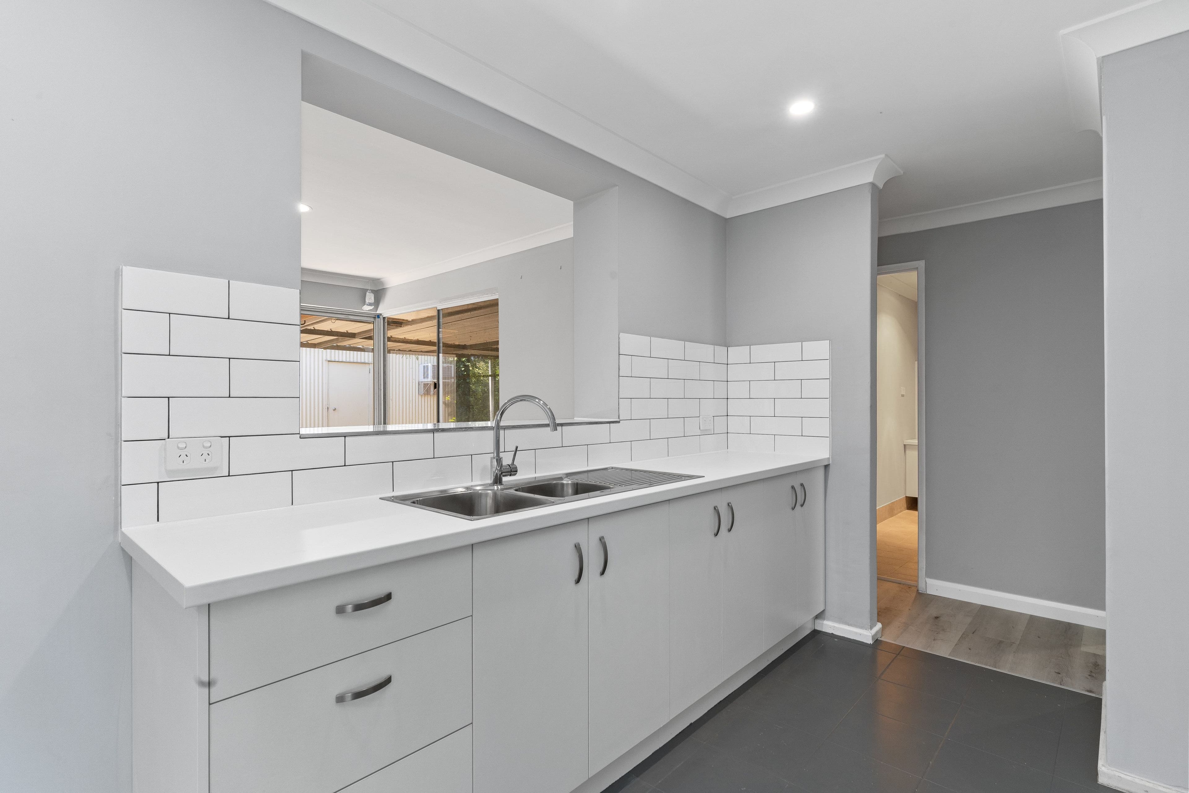 86 Charles Street, Midland WA 6056, Midland - Thumbnail 3