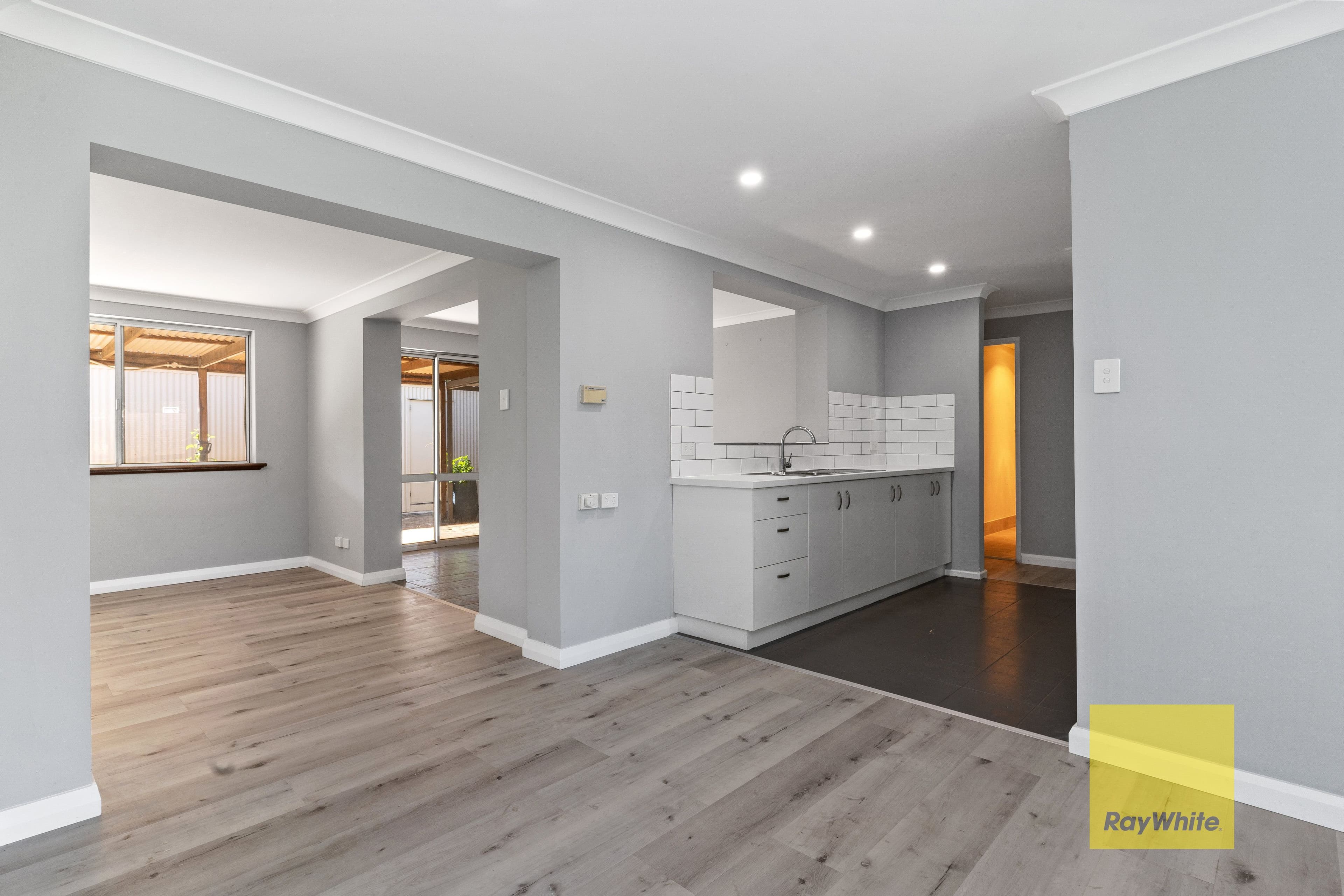 86 Charles Street, Midland WA 6056, Midland - Thumbnail 4