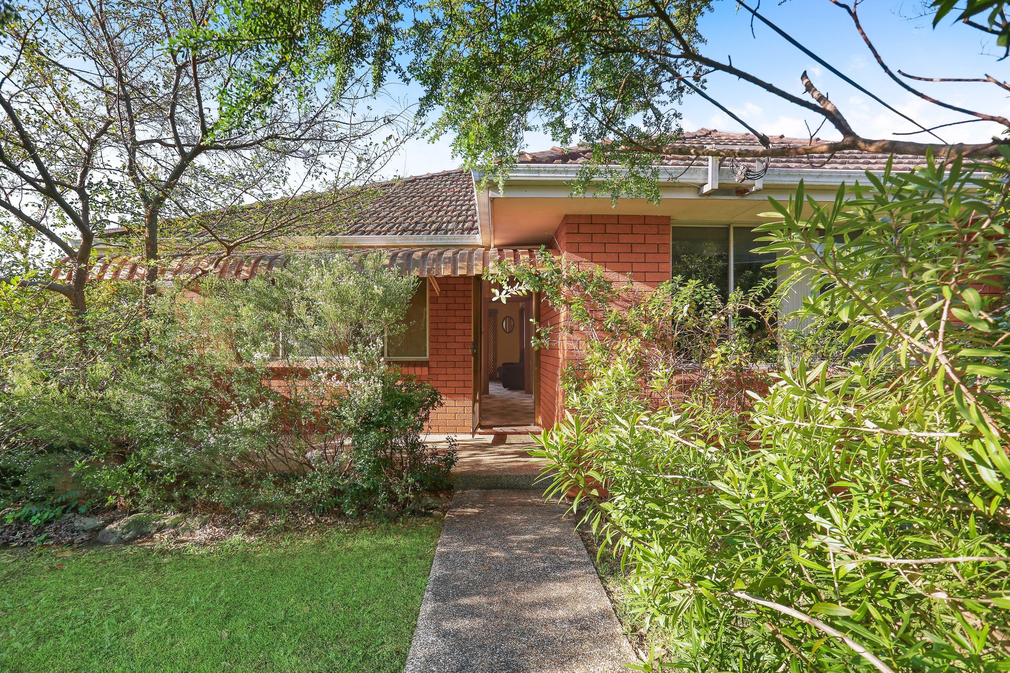 2 Bunarba Road, Gymea Bay NSW 2227, Gymea Bay - Thumbnail 4