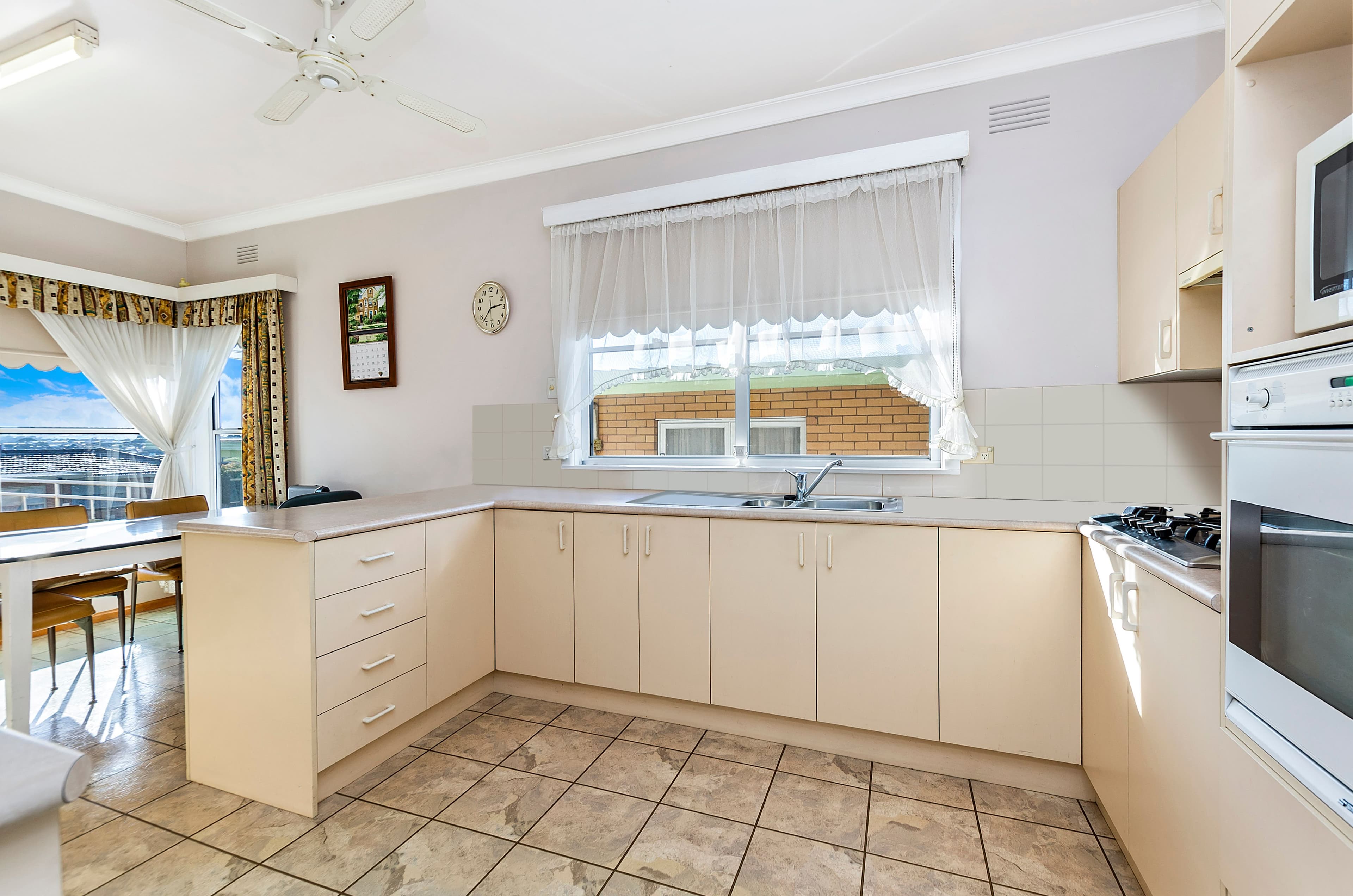 102 Hyland Street, Warrnambool VIC 3280, Warrnambool - Thumbnail 4
