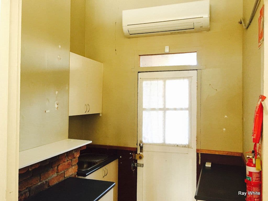 141 Wallace Street, Braidwood - Thumbnail 7