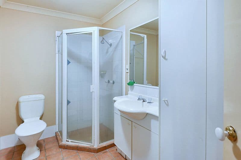 10 Genoa Street, SURFERS PARADISE QLD 4217, Surfers Paradise - Thumbnail 4