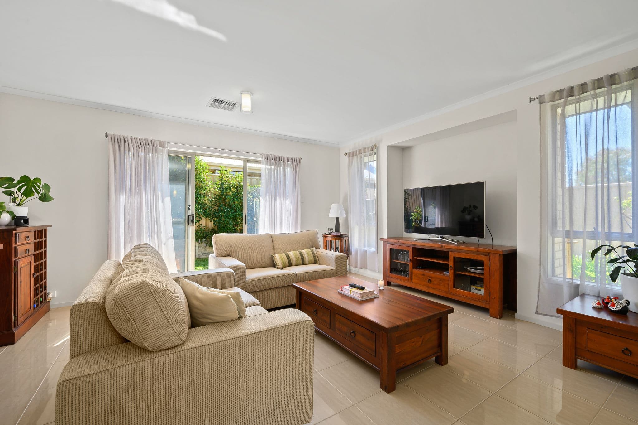 21 Halton Court, Seaford Meadows SA 5169, Seaford Meadows - Thumbnail 2
