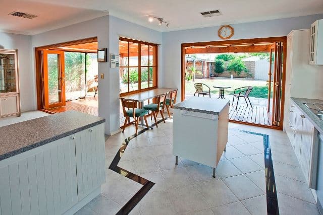 6 Cardigan Terrace, JOLIMONT WA 6014, Jolimont - Thumbnail 2