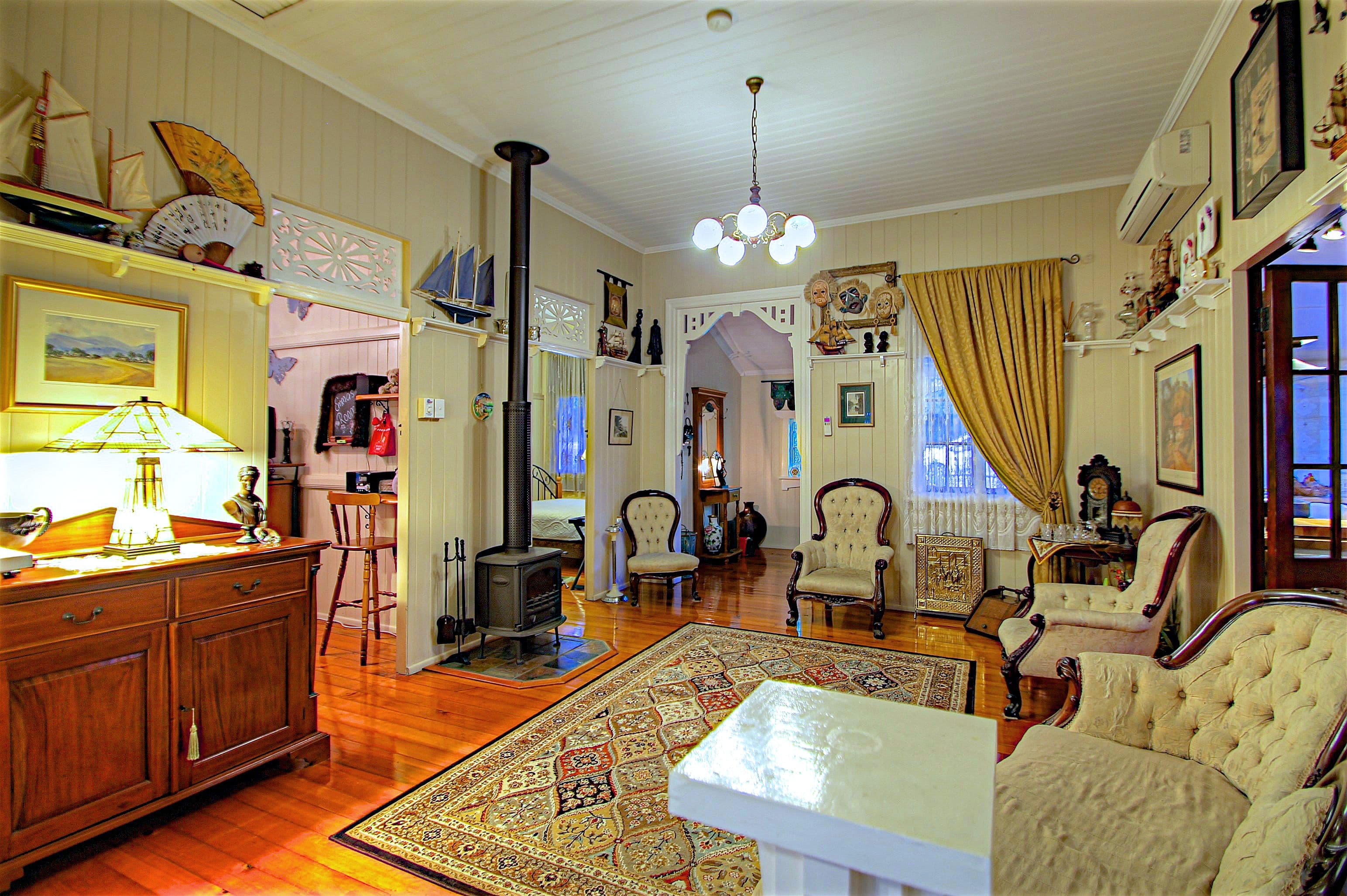 10 Shelley Street, Brassall QLD 4305, Brassall - Thumbnail 2