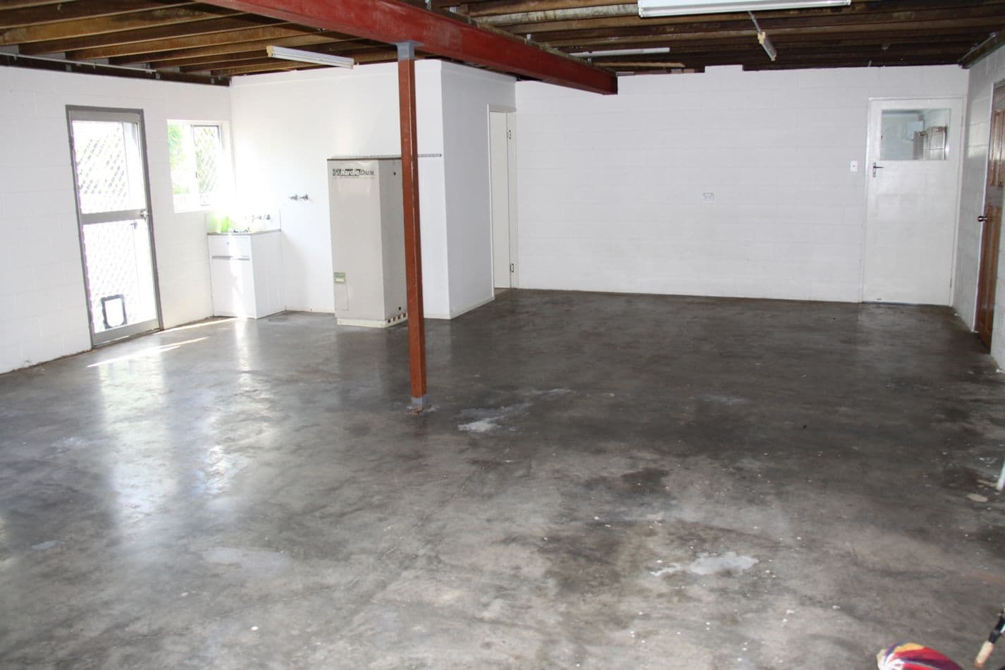 73 Booth Avenue, Tannum Sands QLD 4680, Tannum Sands - Thumbnail 7