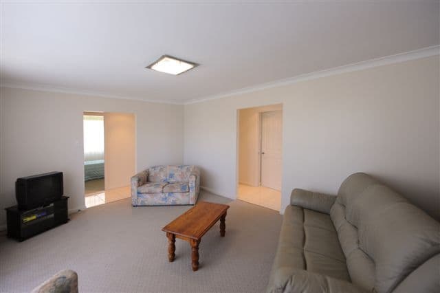43 Flinders Street, CENTENARY HEIGHTS QLD 4350, Centenary Heights - Thumbnail 5
