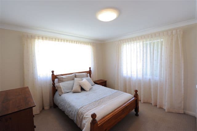 43 Flinders Street, CENTENARY HEIGHTS QLD 4350, Centenary Heights - Thumbnail 6