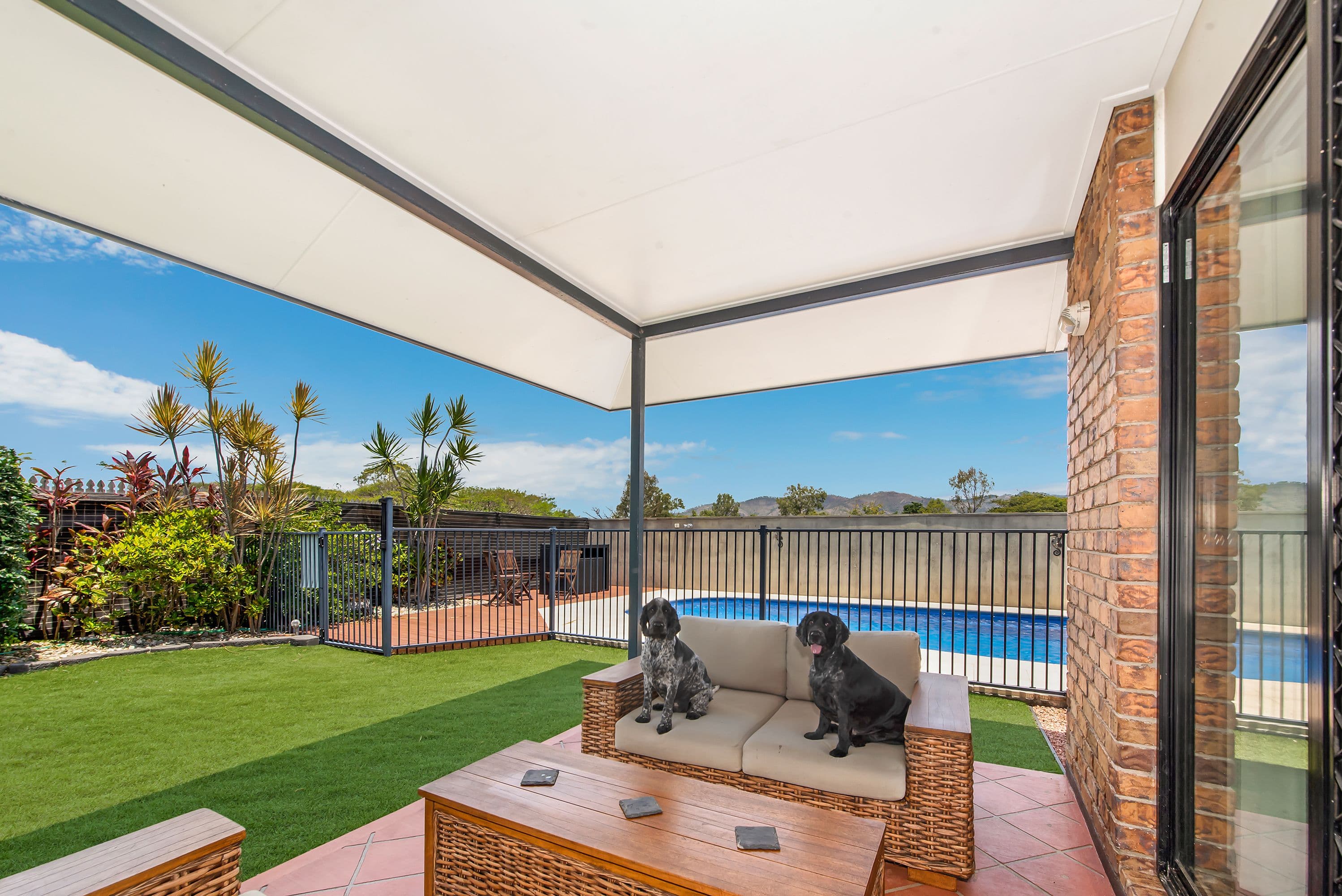 73 Kokoda Street, Idalia QLD 4811, Idalia - Thumbnail 2