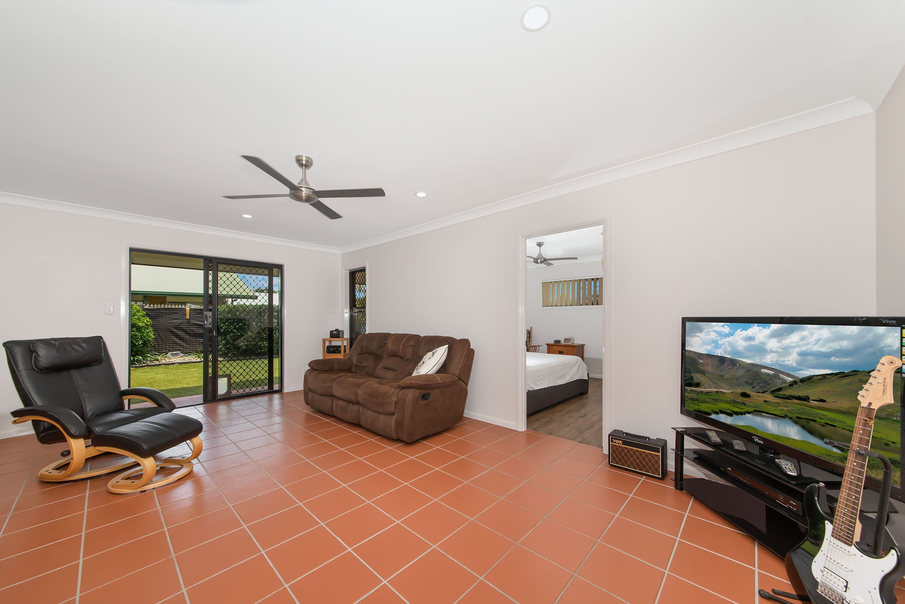 73 Kokoda Street, Idalia QLD 4811, Idalia - Thumbnail 6