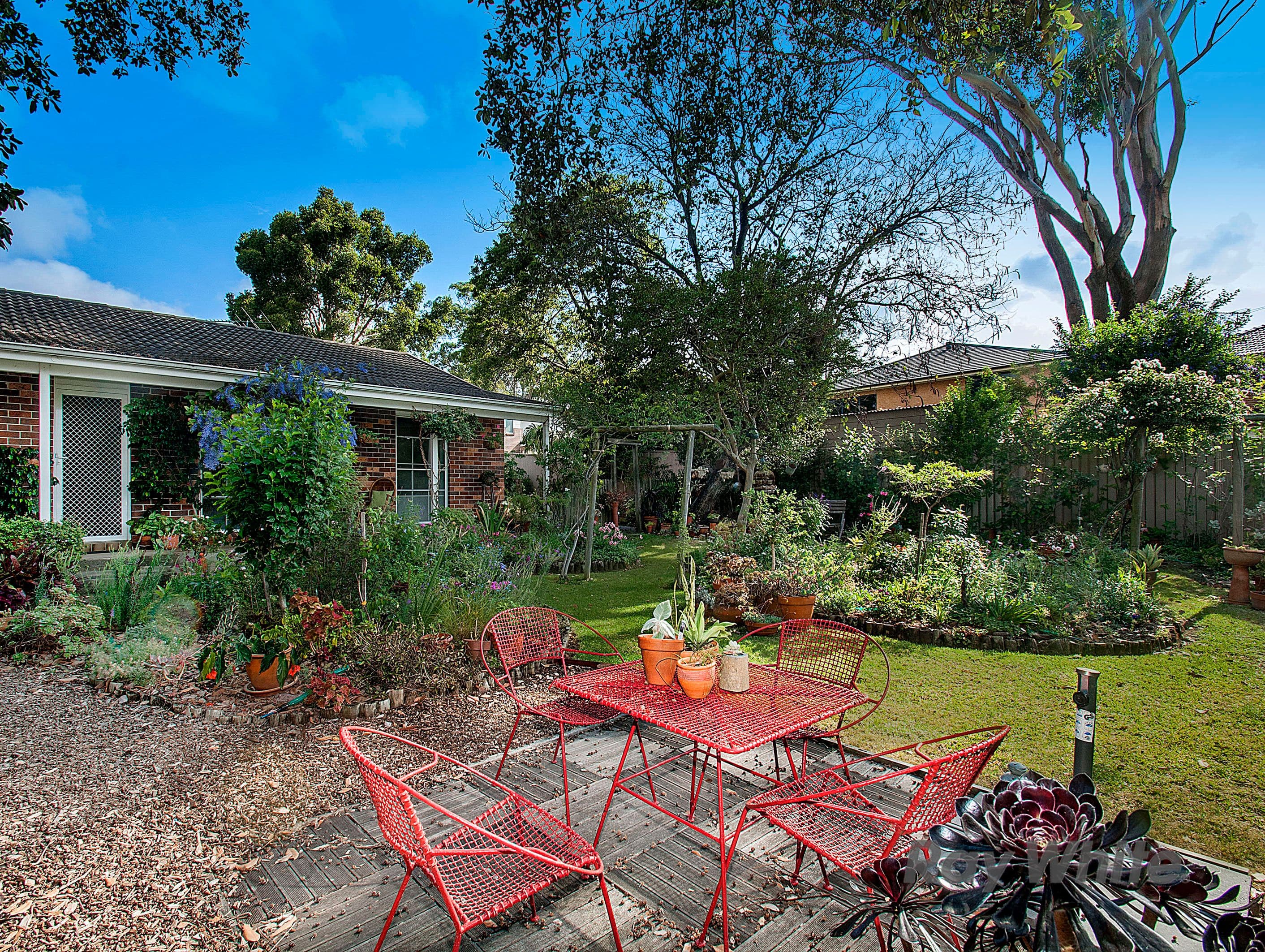 24 Angus Avenue, Epping - Image 1
