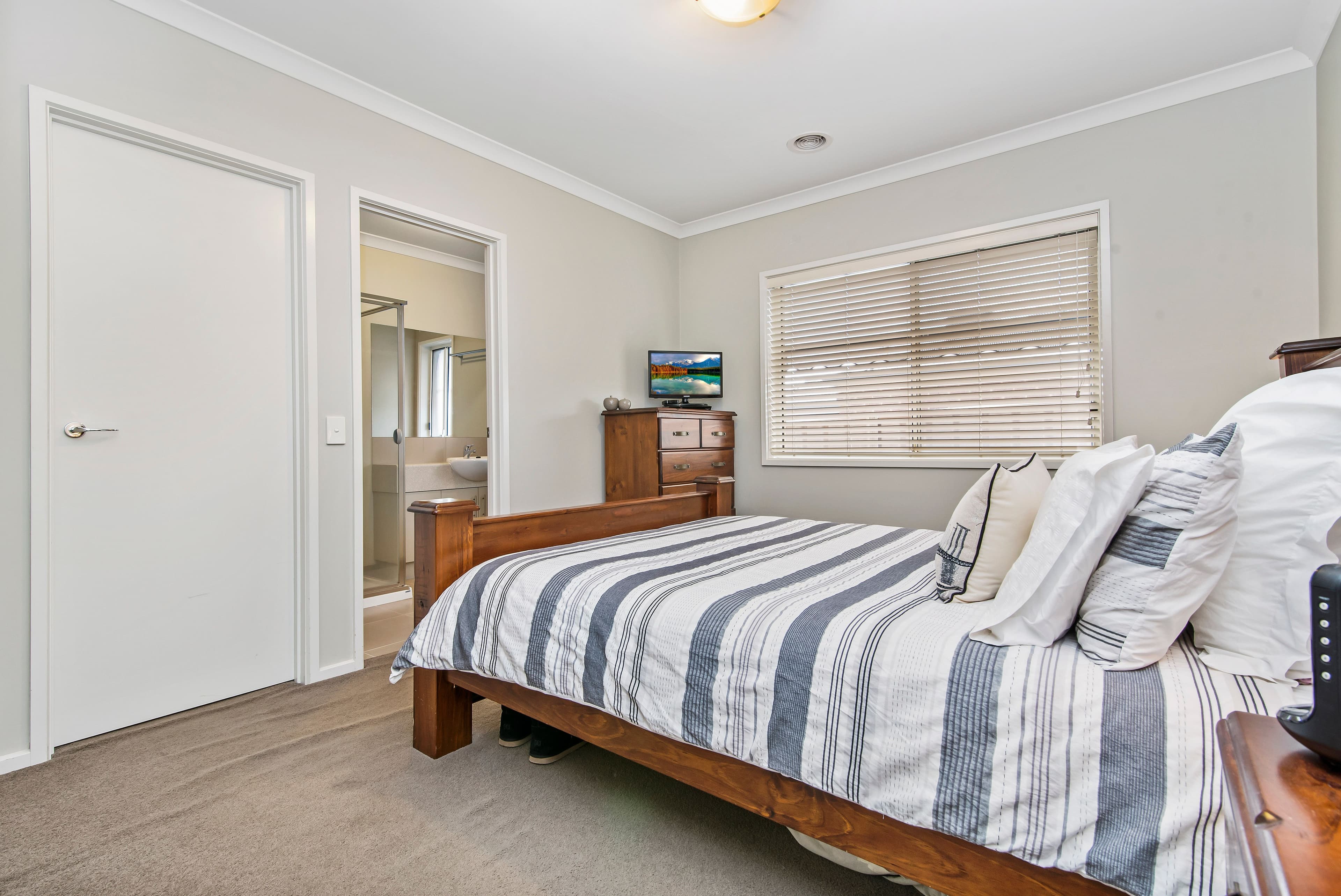 211A Aspinall Street, Kangaroo Flat VIC 3555, Kangaroo Flat - Thumbnail 5