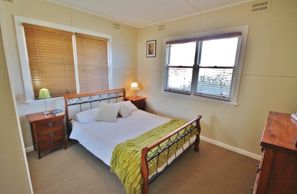 23 Karabah Avenue, Young NSW 2594, Young - Thumbnail 6