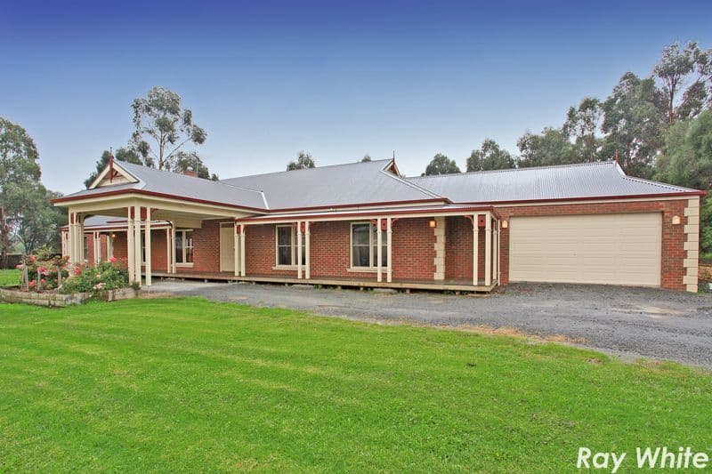 10 Meeking Drive, PAKENHAM VIC 3810, Pakenham - Image 1