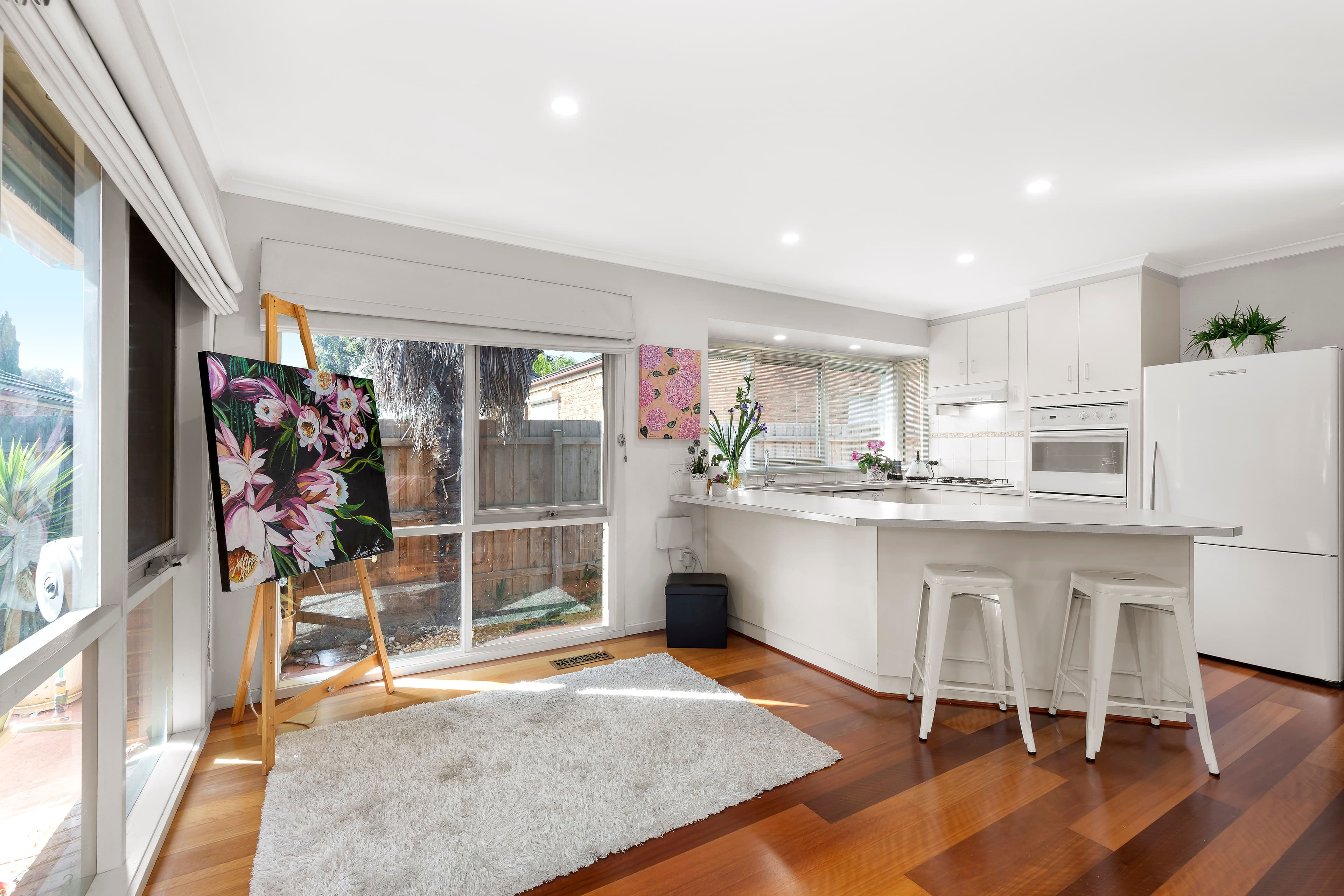 4 Farnham Crescent, Mill Park VIC 3082, Mill Park - Thumbnail 3