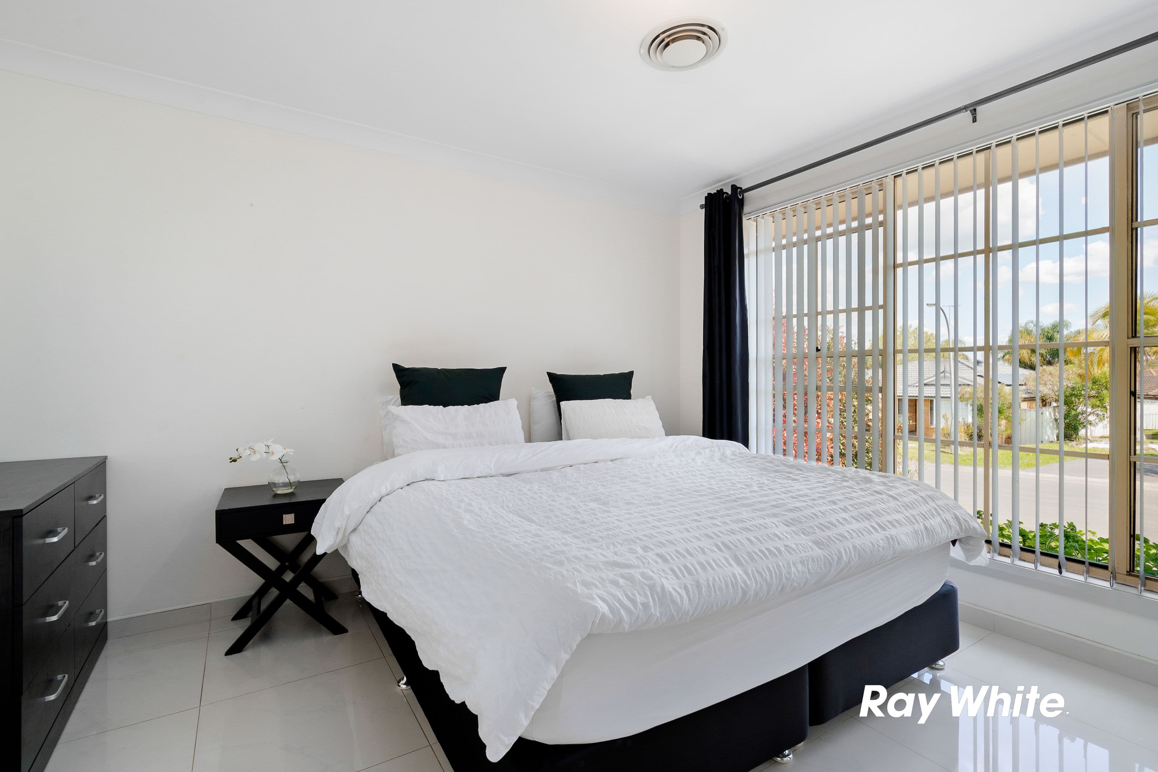 8 Catania Avenue, Quakers Hill NSW 2763, Quakers Hill - Thumbnail 6