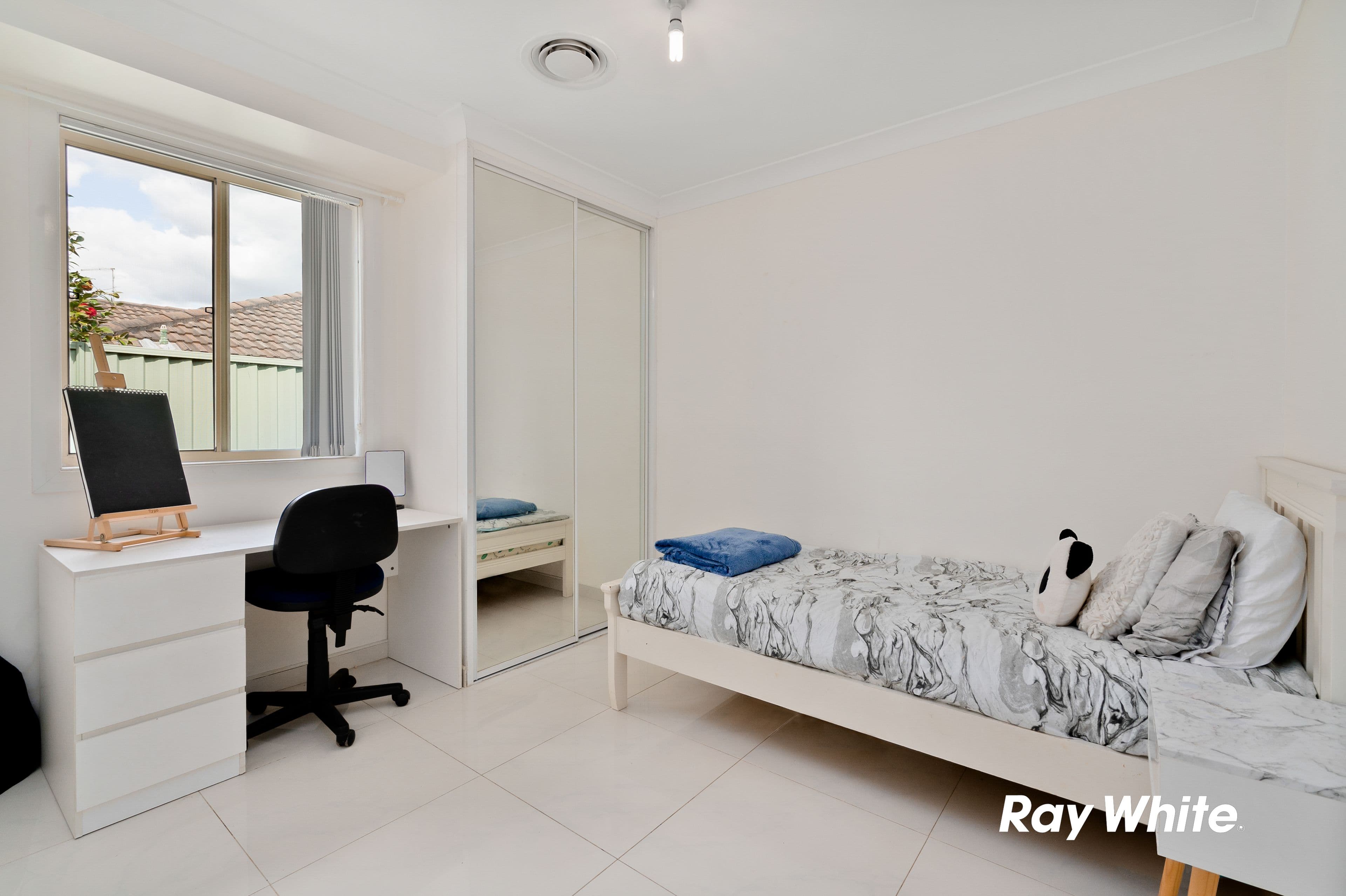 8 Catania Avenue, Quakers Hill NSW 2763, Quakers Hill - Thumbnail 7