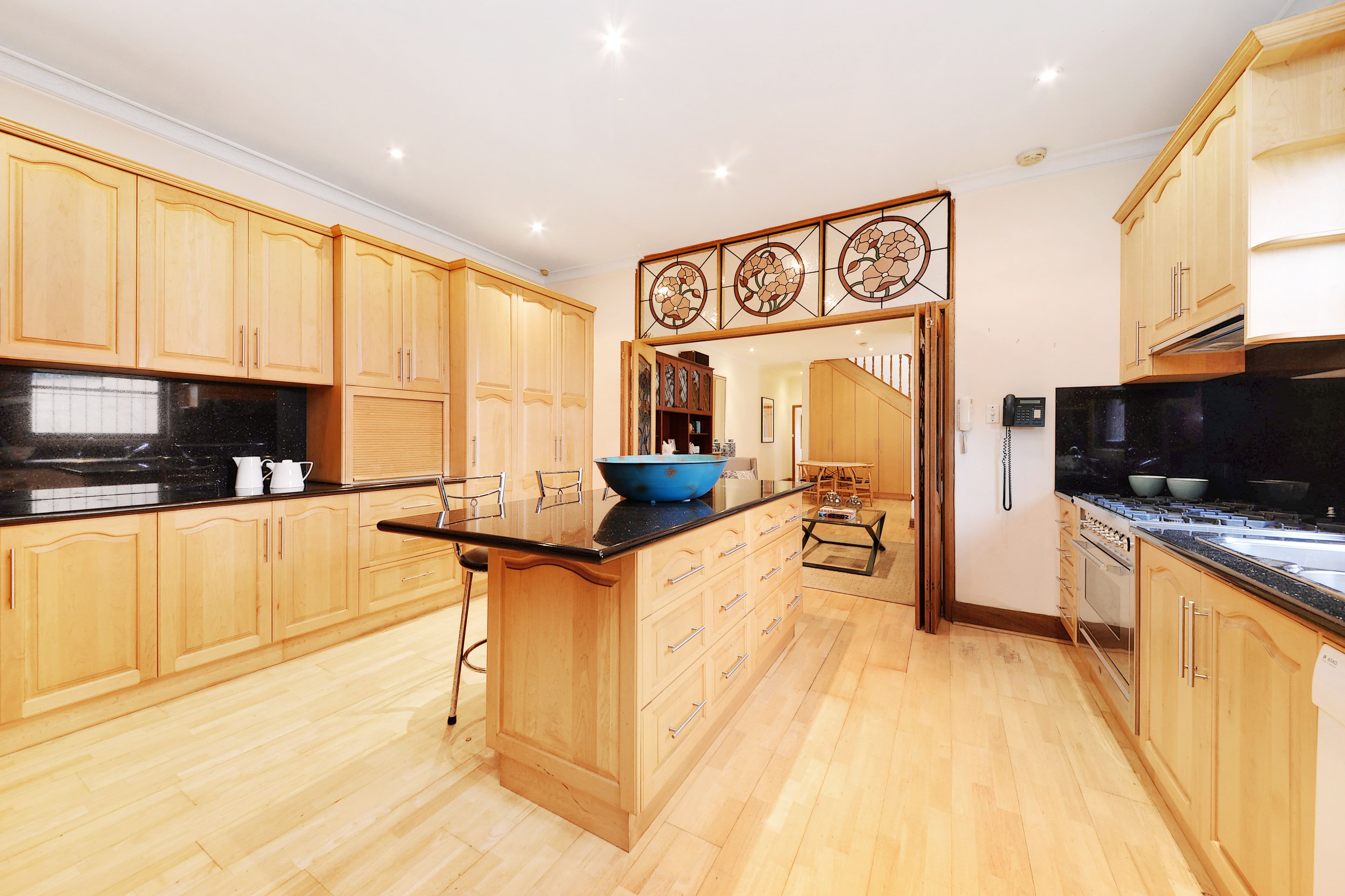 11 Oceanview Avenue, Dover Heights - Thumbnail 3