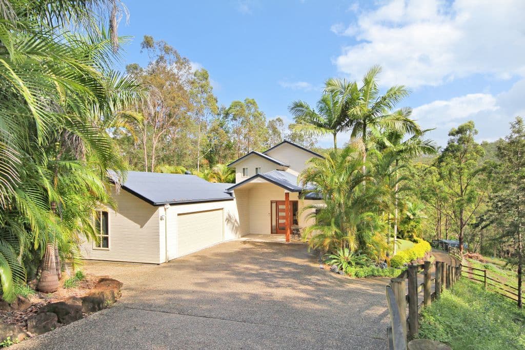 53 Aylesham Drive, BONOGIN QLD 4213, Bonogin - Image 1