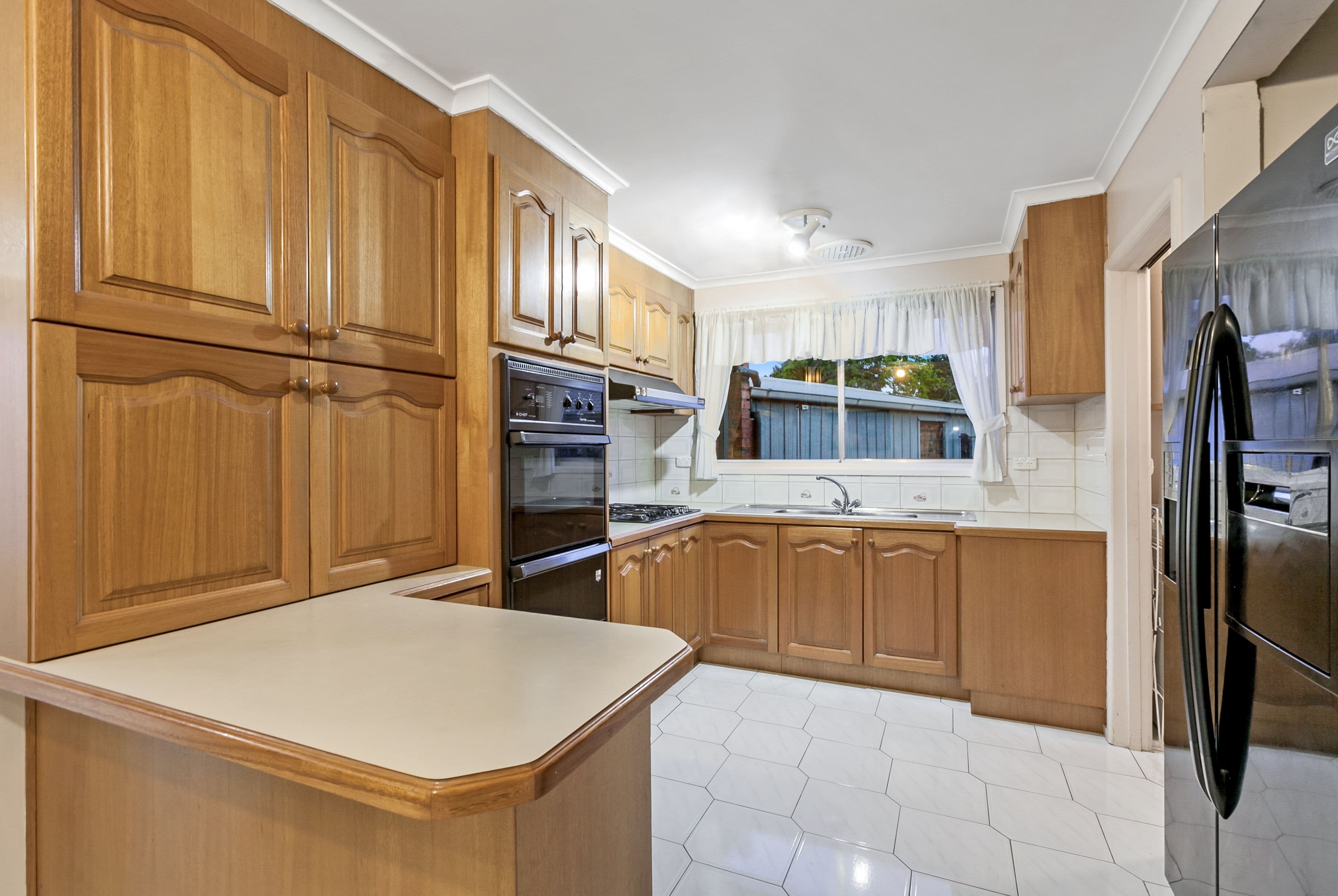 9 Lascelles Drive, Lalor VIC 3075, Lalor - Thumbnail 4