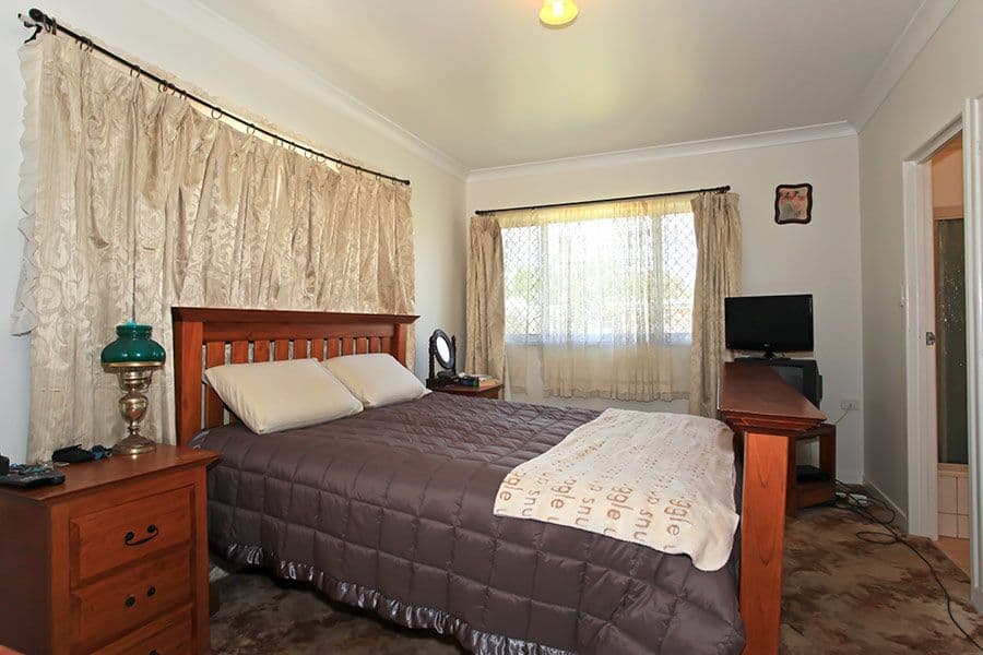 138 Hill Street, NEWTOWN QLD 4350, Newtown - Thumbnail 6