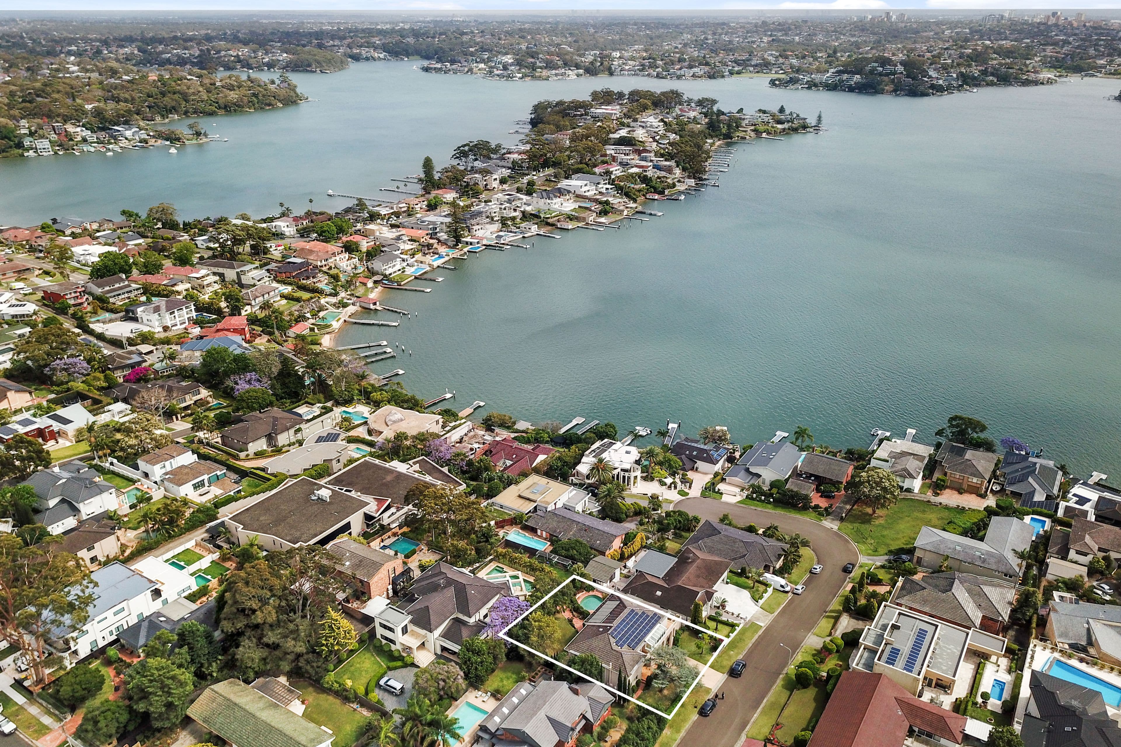 5 Leavesden Place, Sylvania NSW 2224, Sylvania - Thumbnail 3