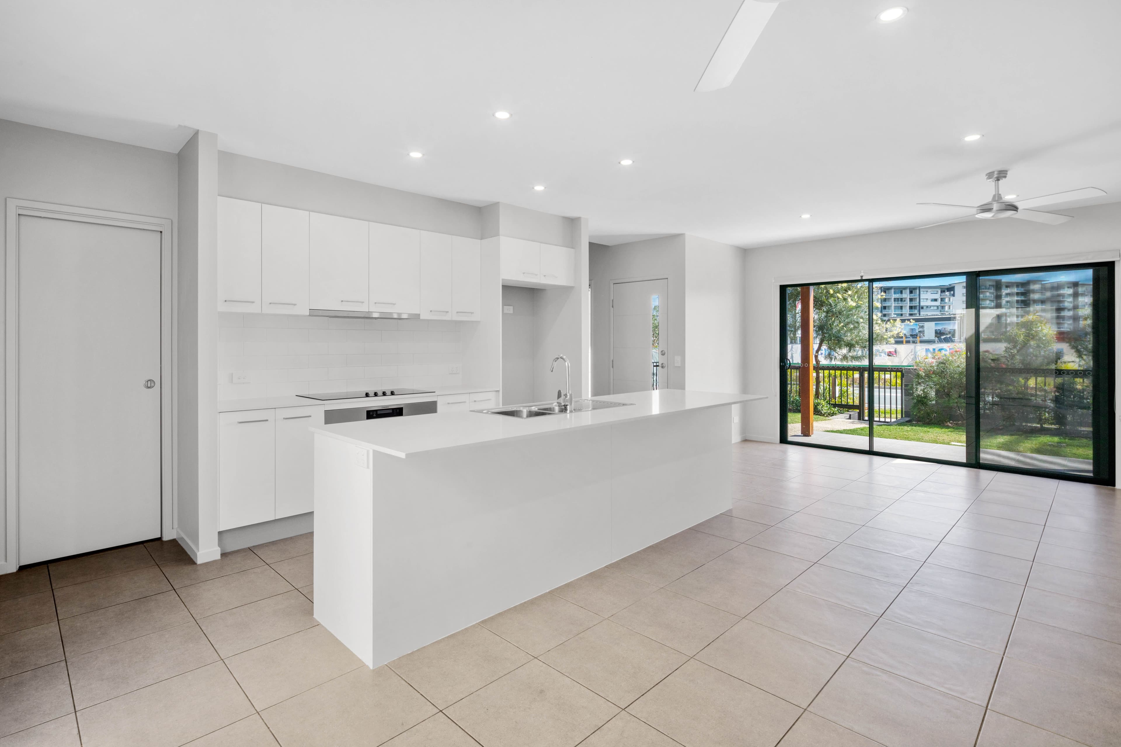 9 Prosperity Drive, Birtinya QLD 4575, Birtinya - Thumbnail 2