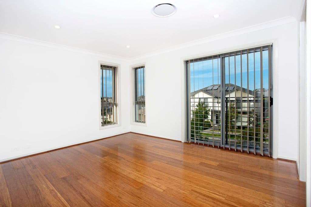 11 Sierra Avenue, Middleton Grange NSW 2171, Middleton Grange - Thumbnail 4
