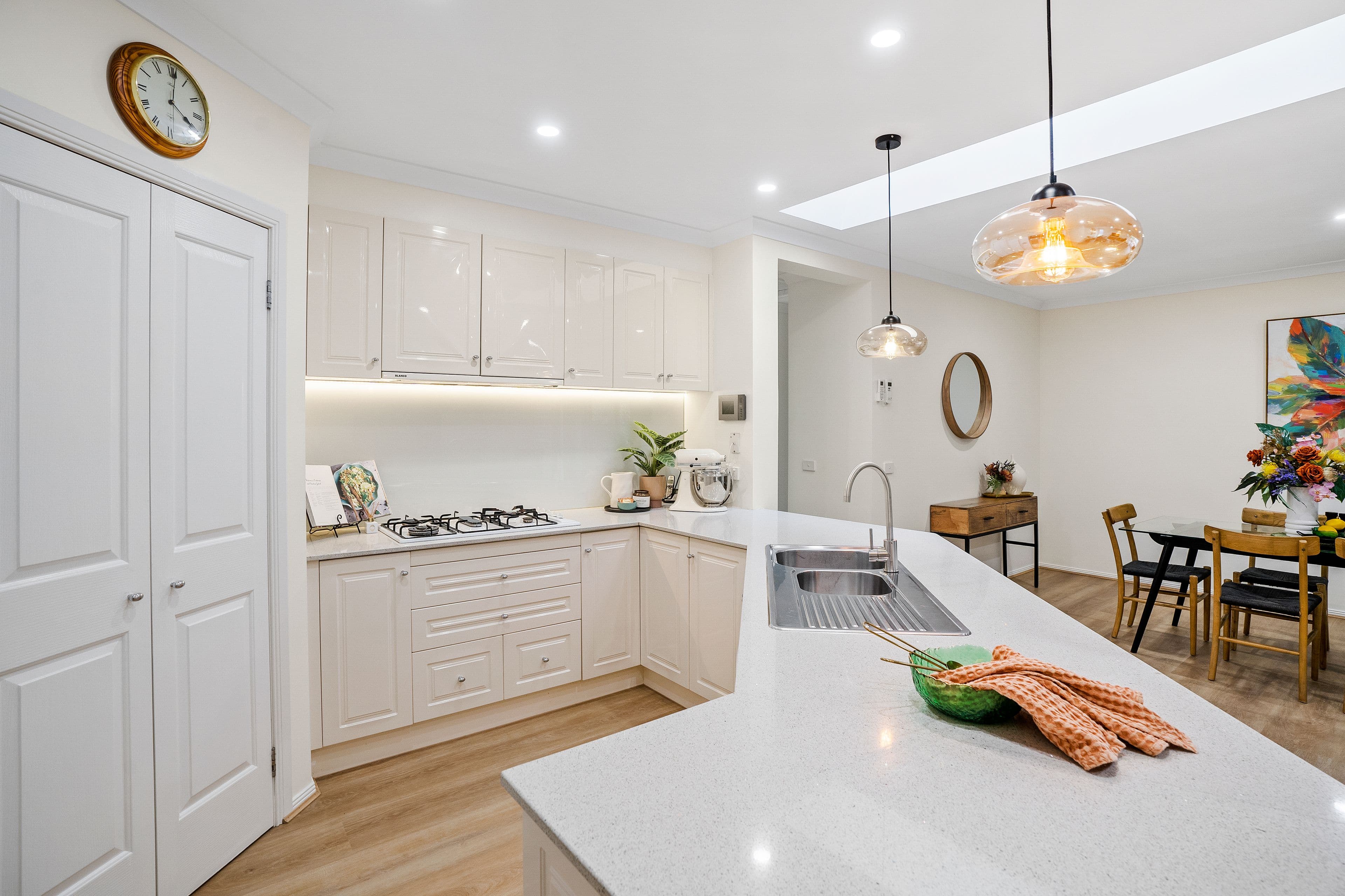 17 Orbison Court, Endeavour Hills VIC 3802, Endeavour Hills - Thumbnail 5