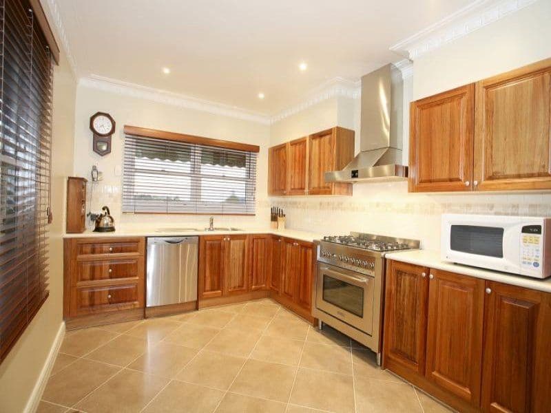 6 Howden Street, OAKLEIGH EAST VIC 3166, Oakleigh East - Thumbnail 3