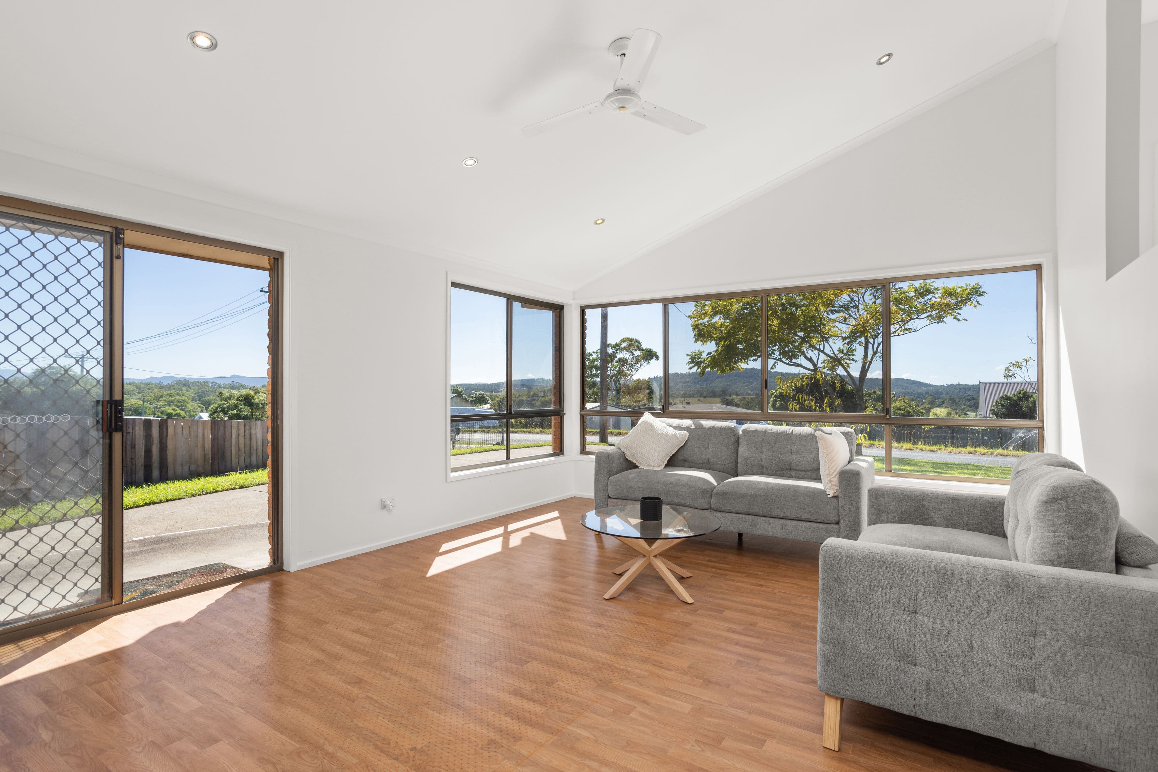 24 Wyoming Street, Wingham NSW 2429, Wingham - Thumbnail 2