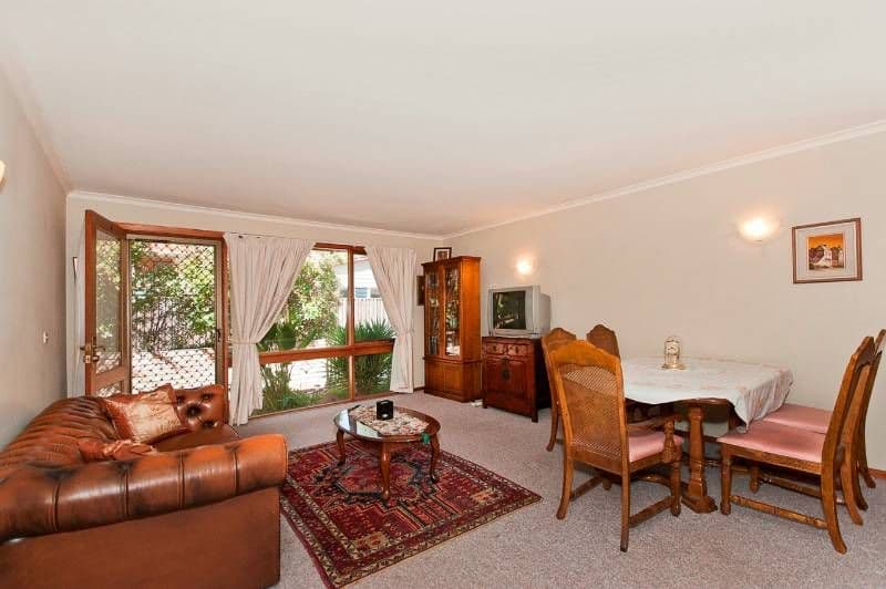 24 Booth Street, QUEANBEYAN NSW 2620, Queanbeyan East - Thumbnail 4