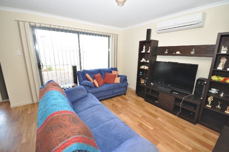 6 Hampshire Drive, CRAIGMORE SA 5114, Craigmore - Thumbnail 4