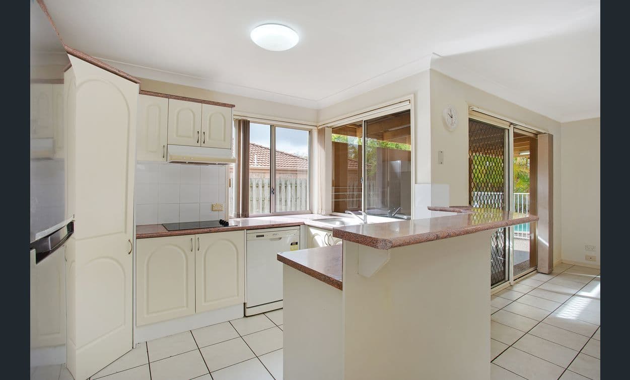 256 Napper Road, Parkwood QLD 4214, Parkwood - Thumbnail 2