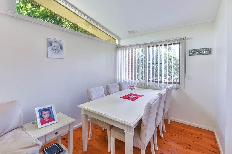40 Lawn Avenue, Bradbury - Thumbnail 5