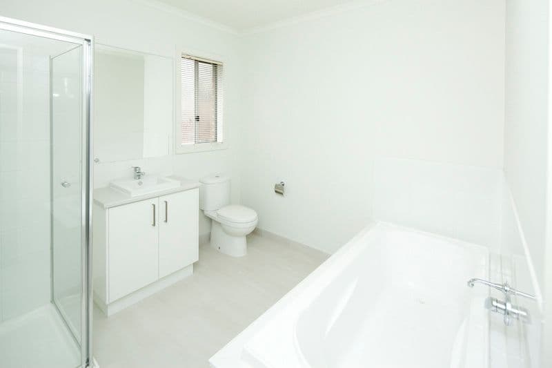 1 Warrenwood Place, LANGWARRIN VIC 3910, Langwarrin - Thumbnail 5