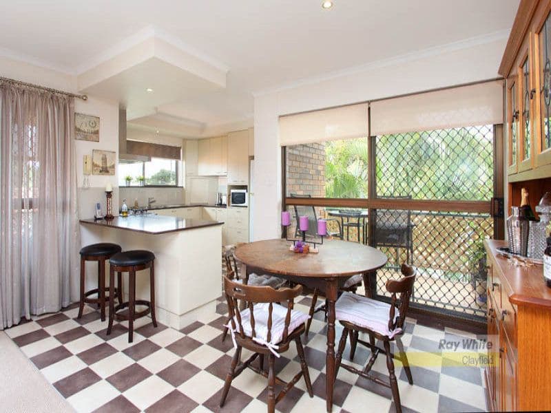 52 London Road, CLAYFIELD QLD 4011, Clayfield - Thumbnail 2
