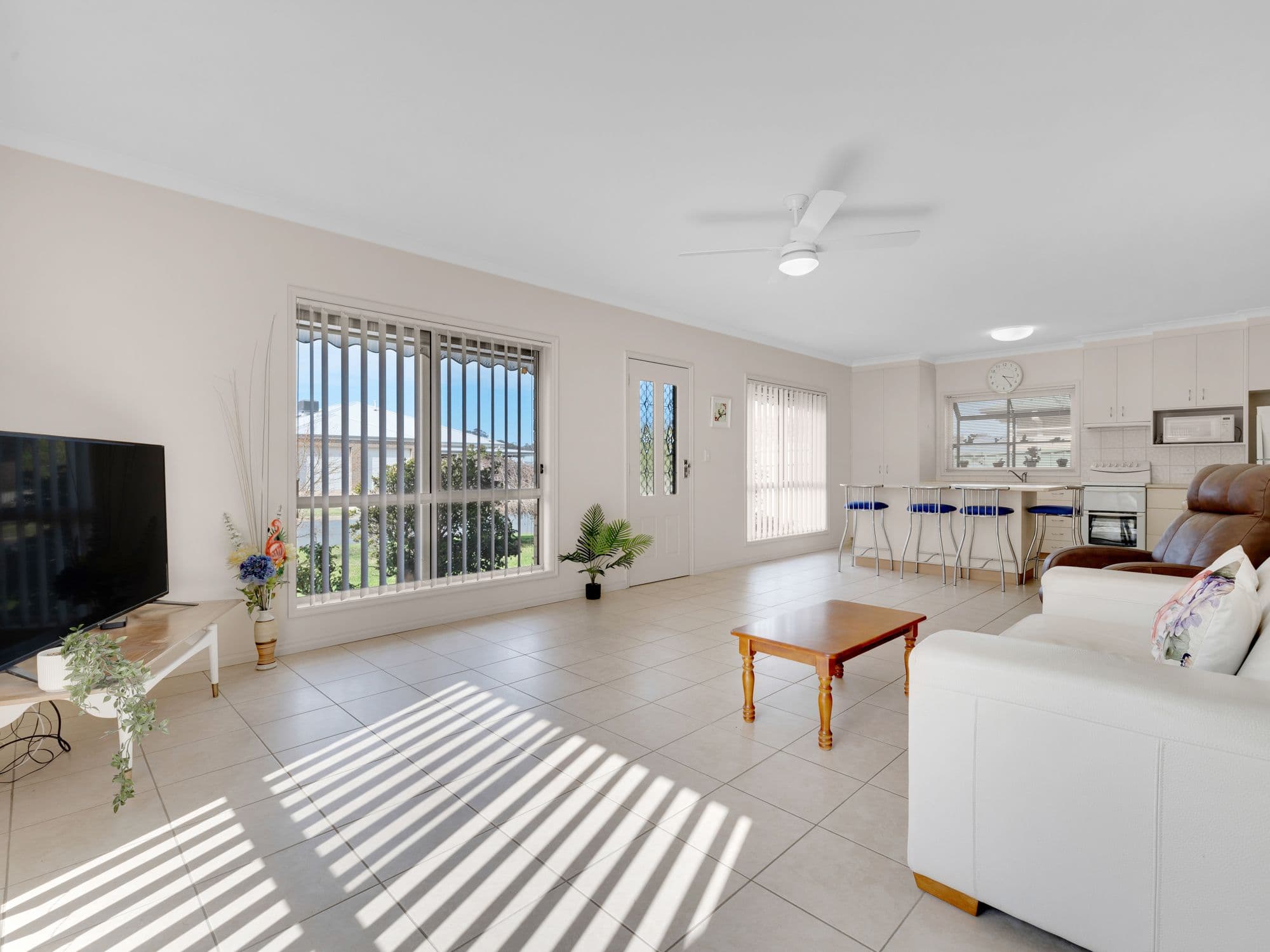 77 Banksia Drive, Corowa NSW 2646, Corowa - Thumbnail 3