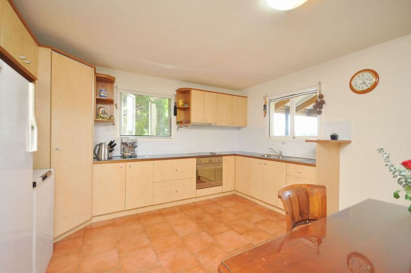 31 Blackpool Street, MOUNT GRAVATT EAST QLD 4122, Mount Gravatt East - Thumbnail 3