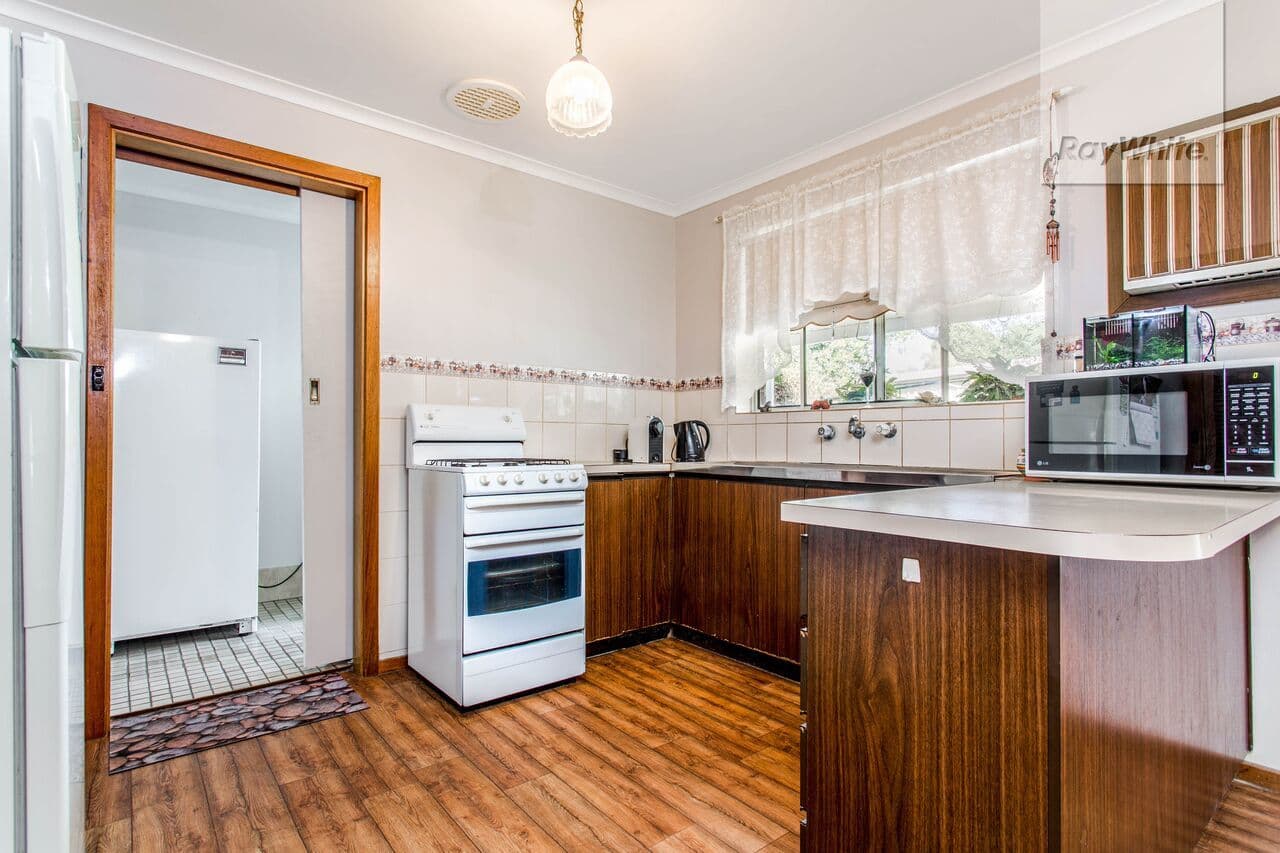 1, 1 Ormsby Avenue, Parafield Gardens SA 5107, Parafield Gardens - Thumbnail 4