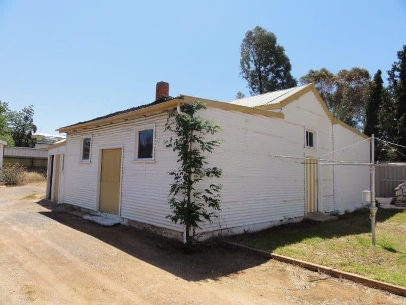 74 Williams Street, BROKEN HILL NSW 2880, Broken Hill - Thumbnail 4