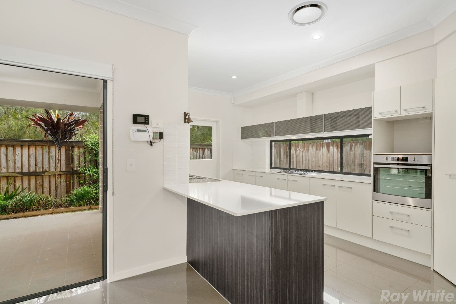 17 Coggins Street, Caboolture South QLD 4510, Caboolture South - Thumbnail 3