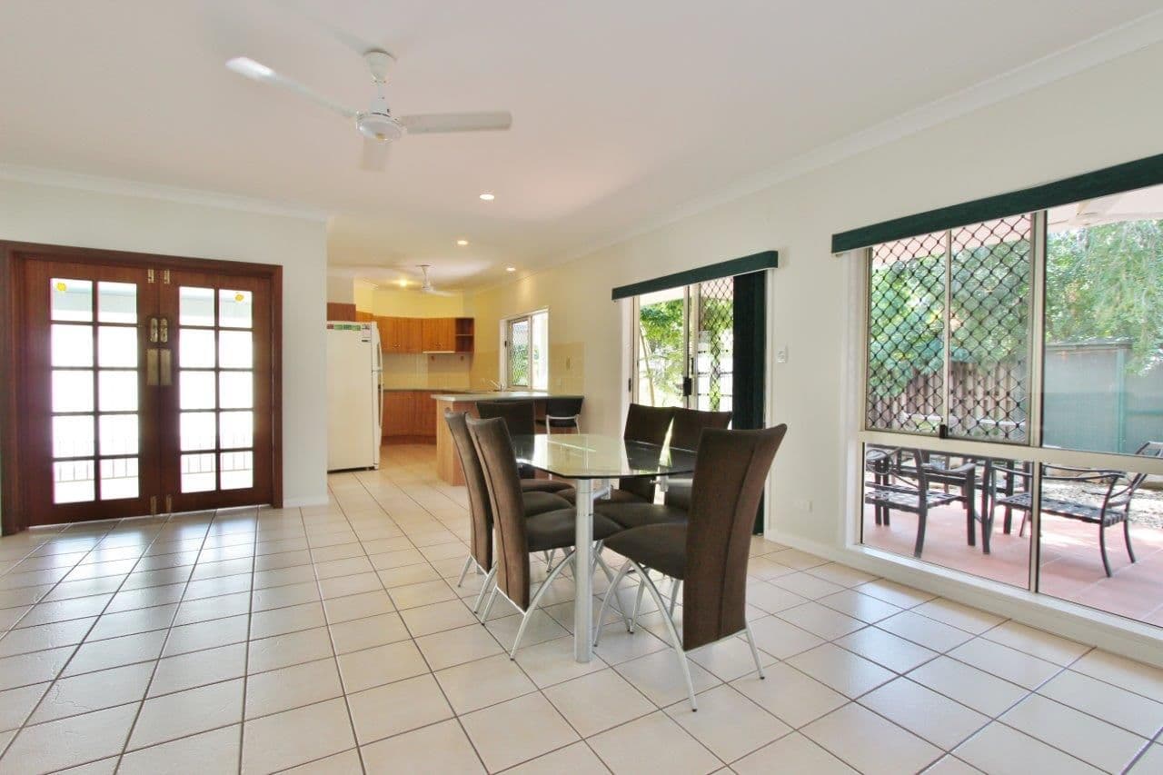 17 Euston Close, CLIFTON BEACH QLD 4879, Clifton Beach - Thumbnail 4