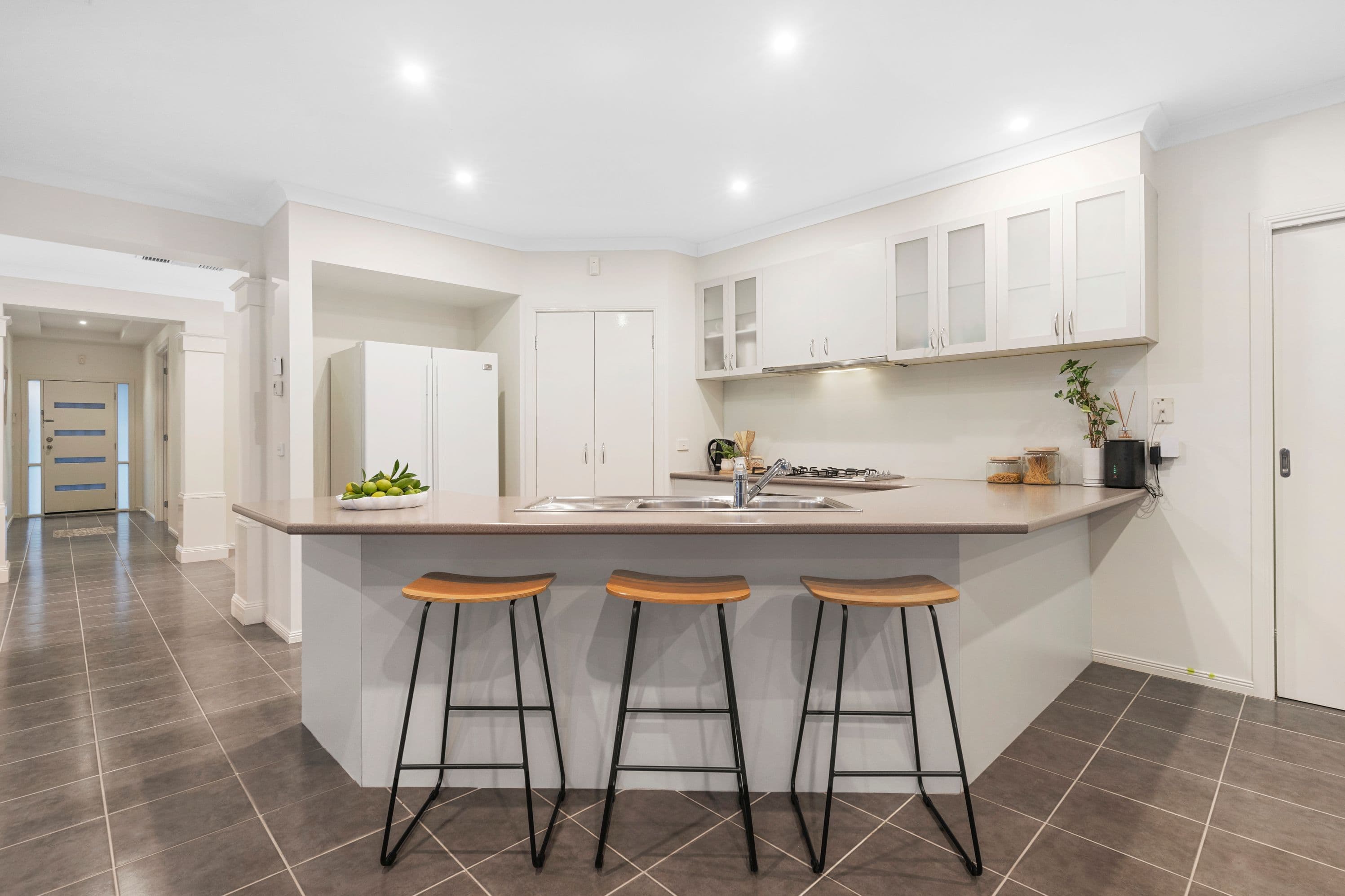 13 Kossatz Terrace, Doreen VIC 3754, Doreen - Thumbnail 2