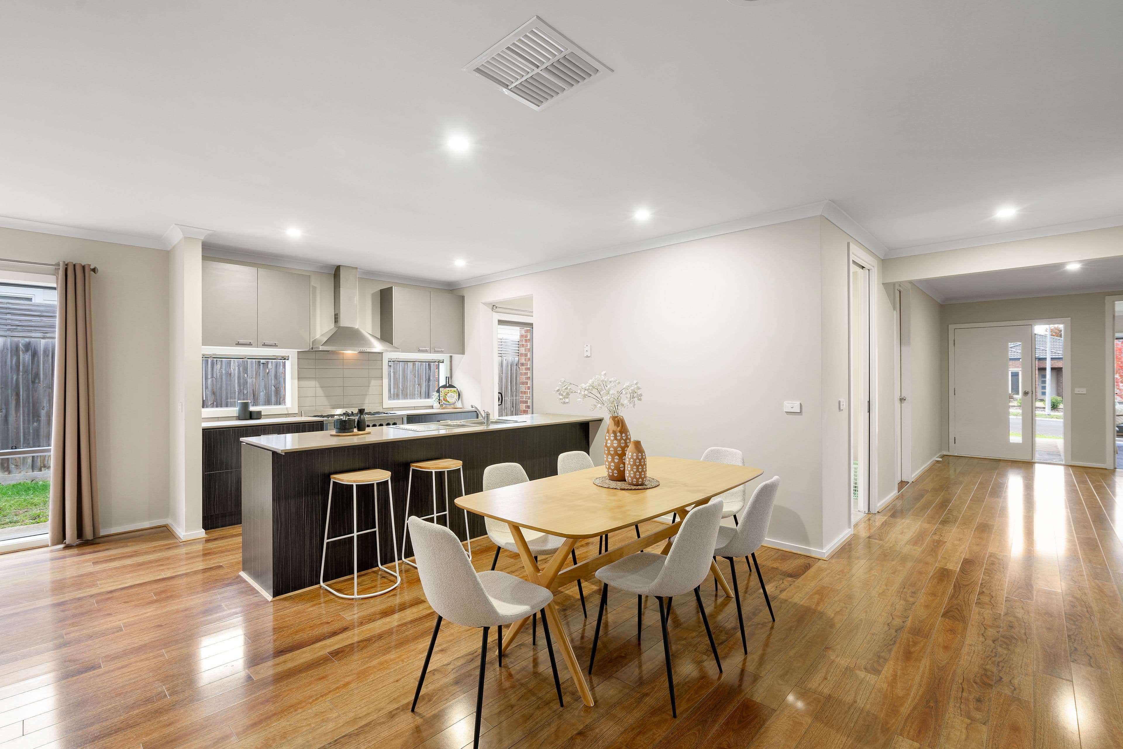 13 Vancleve Crescent, Gisborne VIC 3437, Gisborne - Thumbnail 8