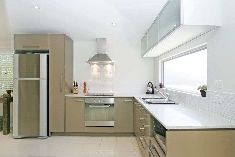 38a Bay Road, BLUE BAY NSW 2261, Blue Bay - Thumbnail 4
