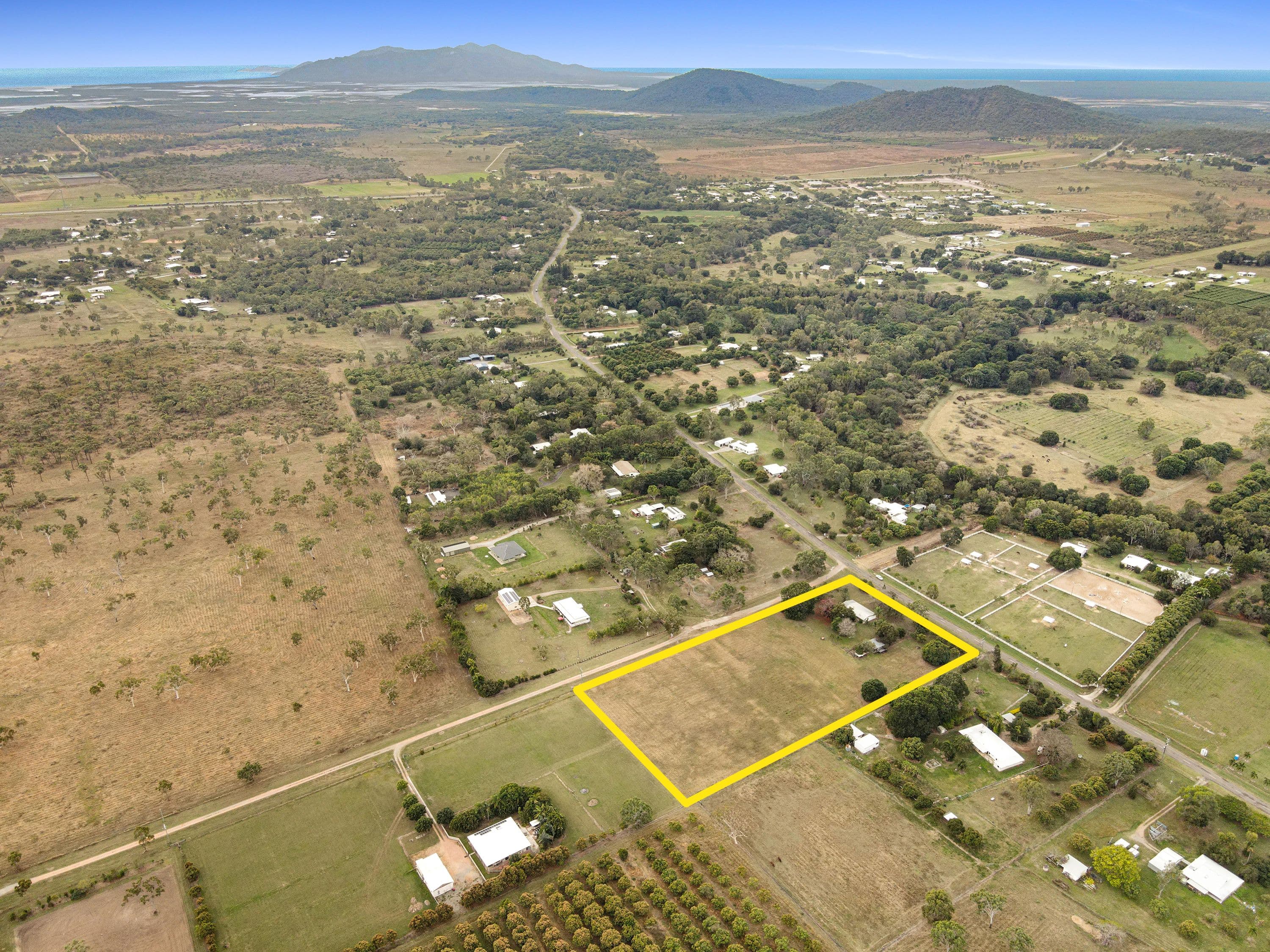 48 Alligator Creek Road, Alligator Creek QLD 4816, Alligator Creek - Thumbnail 3